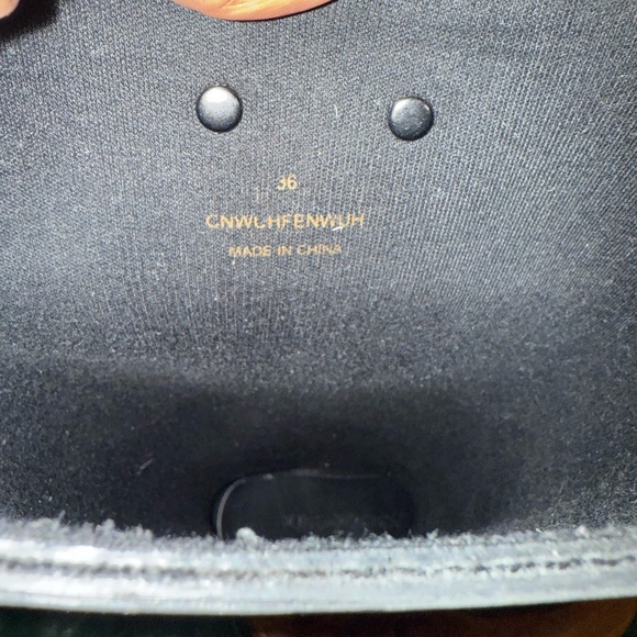 Burberry Black and Gray Winter Boots for Rainy Days - Picture 6 of 9